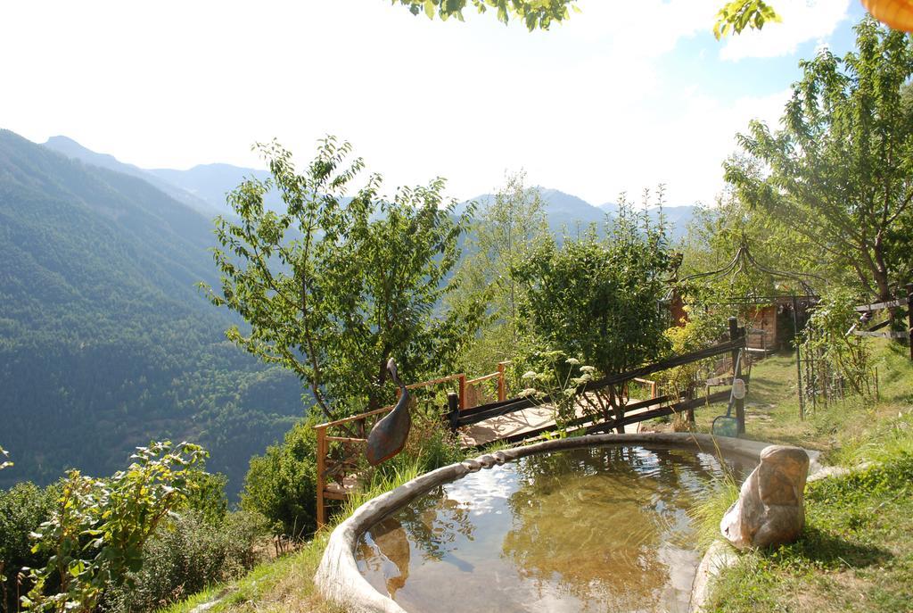 Les Toits Rouges - Le Luxe De La Simplicite Au Bout Du Sentier Frühstückspension Saint-Étienne-de-Tinée